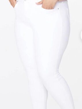 NYDJ Optic White Skinny Jeans Size 14
